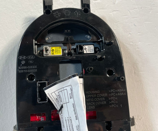 2022-2024 HYUNDAI IONIQ 5 FRONT ROOF OVERHEAD CONSOLE DOME LAMP ASSEMBLY