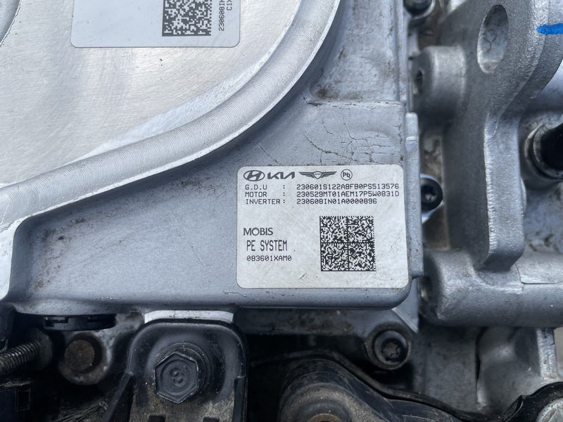 Load image into Gallery viewer, HYUNDAI IONIQ 5 AWD EM17 REAR DRIVE UNIT ENGINE ASSEMBLY 27K MILES 22-24 #107308
