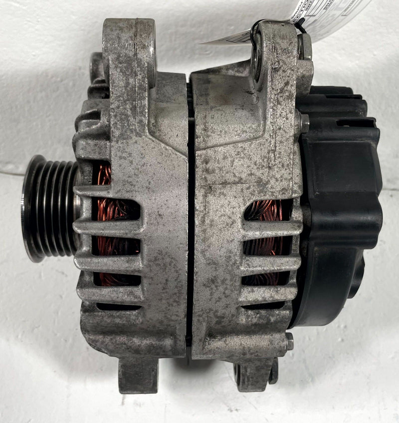 Load image into Gallery viewer, 2020-2025 KIA TELLURIDE ENGINE MOTOR ALTERNATOR GENERATOR 13.5V 180A # 112759
