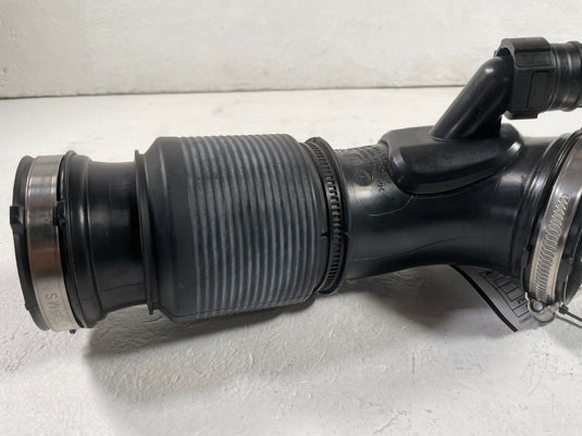 2021-2025 HYUNDAI SANTA FE ENGINE AIR INTAKE PIPE TUBE 2.5L 28130-L1600