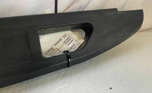 19-26 CHEVROLET SILVERADO 1500 REAR LEFT PICK UP BOX UPPER MOLDING PANEL