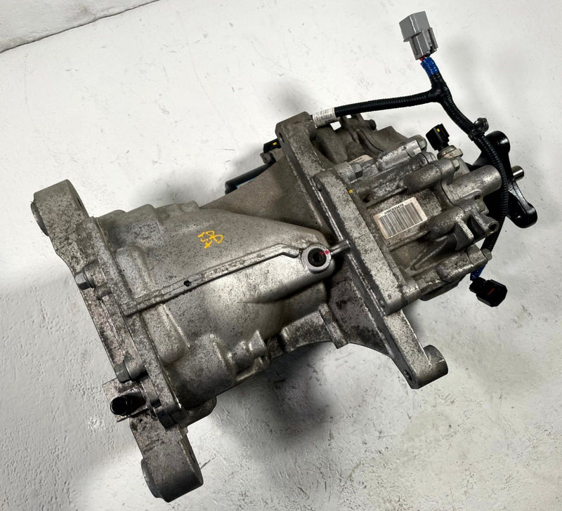 Load image into Gallery viewer, 20-25 KIA TELLURIDE AWD REAR AXLE DIFFERENTIAL CARRIER ASSEMBLY 3.8L # 112800
