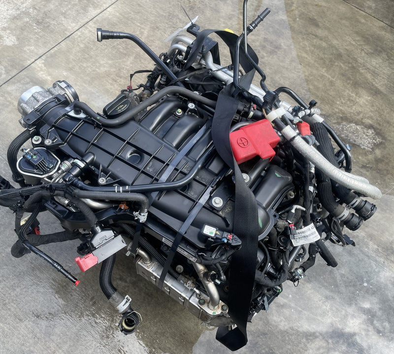 Load image into Gallery viewer, JEEP GLADIATOR 4x4 ENGINE MOTOR ASSEMBLY AUTOMATIC 3.6L 78K MILES 20-22 # 114200
