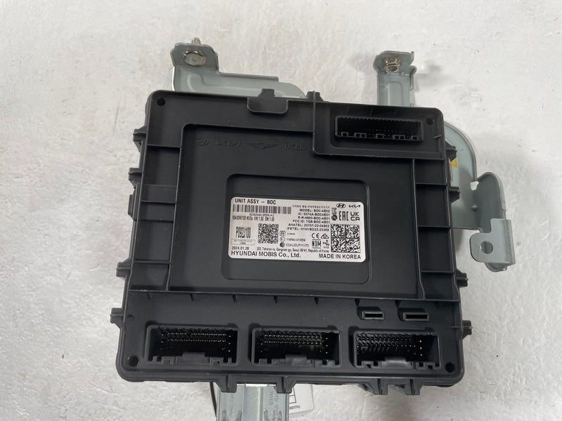 Load image into Gallery viewer, 24-26 HYUNDAI SANTA FE FWD ENGINE &amp; BODY MODULE ECM BCM W/ KEY FOB 2.5L # 108659
