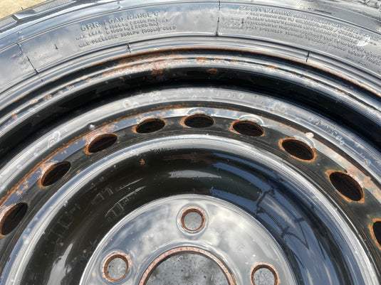 JEEP GLADIATOR 17X7.5 STEEL 20 HOLES SPARE TIRE WHEEL RIM W/TIRE 20-25