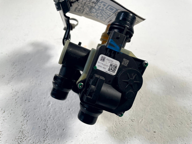Load image into Gallery viewer, 2024 - 2026 HONDA PROLOGUE BATTERY COOLANT CONTROL VALVE 18K MILES # 114259
