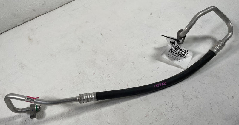 Load image into Gallery viewer, 24-26 HYUNDAI SANTA FE AC AIR CONDITIONING DISCHARGE HOSE PIPE TUBE 2.5L #108647
