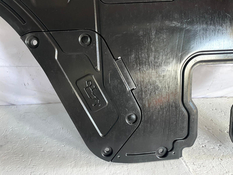 Load image into Gallery viewer, 2022-2025 HYUNDAI TUCSON FRONT UNDER ENGINE COVER SPLASH GUARD SHIELD # 107391
