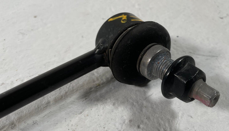 Load image into Gallery viewer, 19-26 HYUNDAI SANTA FE FRONT LH OR RH SIDE SUSPENSION STABILIZER SWAY BAR 108636
