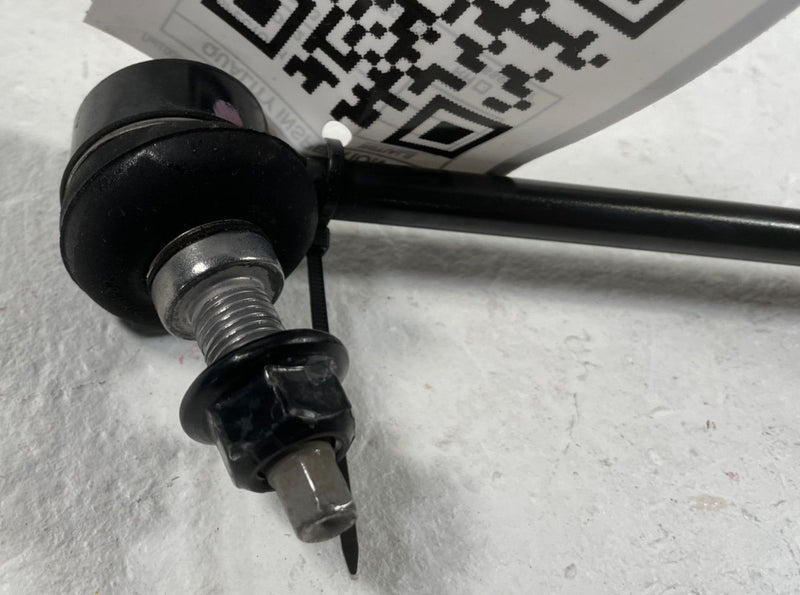 Load image into Gallery viewer, 19-26 HYUNDAI SANTA FE FRONT LH OR RH SIDE SUSPENSION STABILIZER SWAY BAR 108636
