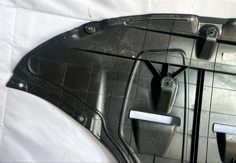 Load image into Gallery viewer, 2022-2025 HYUNDAI TUCSON FRONT UNDER ENGINE COVER SPLASH GUARD SHIELD # 107391
