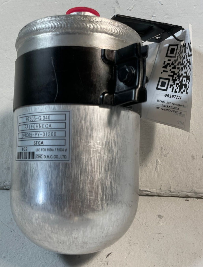 Load image into Gallery viewer, 2022-2025 HYUNDAI IONIQ 5 A/C AIR CONDITIONING ACCUMULATOR DRIER DRYER # 107224
