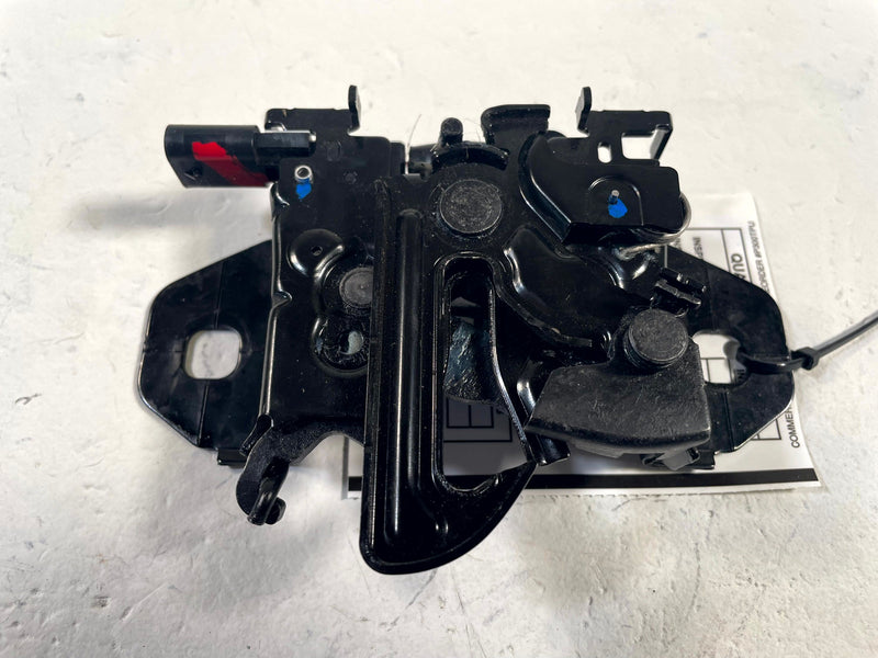 Load image into Gallery viewer, 2024 - 2026 HONDA PROLOGUE FRONT HOOD BONNET LOCK LATCH 13550824# 114258
