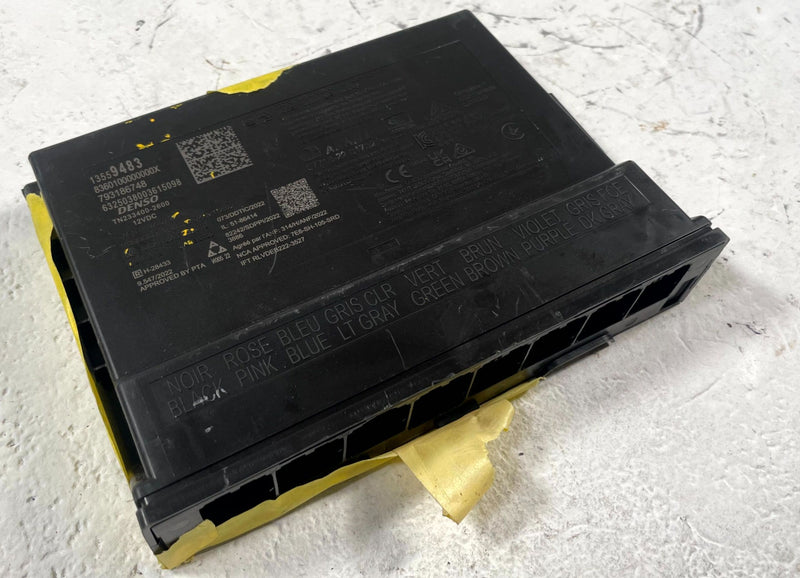 Load image into Gallery viewer, 2025 - 2026 CHEVROLET EQUINOX BODY CONTROL MODULE BCM UNIT 13559483 # 111349
