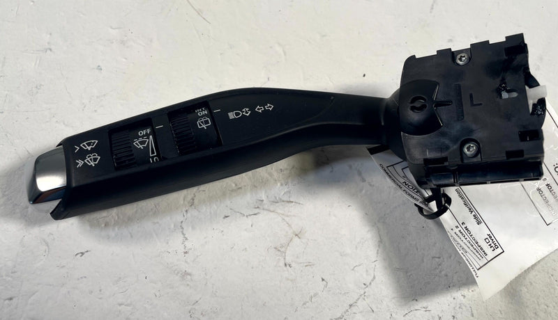 Load image into Gallery viewer, 2024-2026 HONDA PROLOGUE STEERING COLUMN TURN SIGNAL &amp; WIPER SWITCH # 114254
