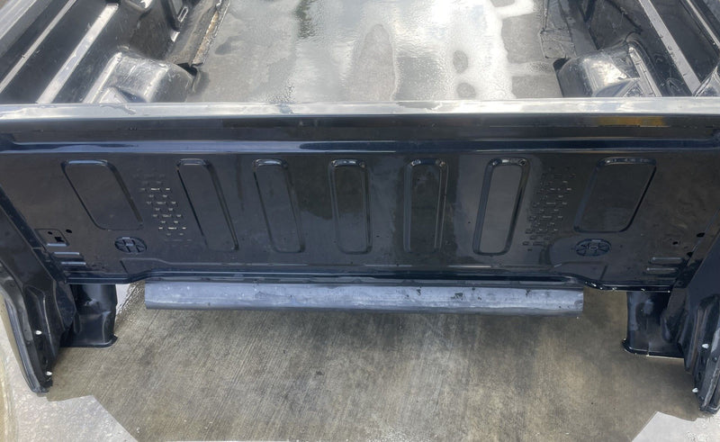 Load image into Gallery viewer, JEEP GLADIATOR 4x4 TRUCK BED ASSEMBLY W/FENDER FLARES BLACK (PX8) 20-24 # 114207
