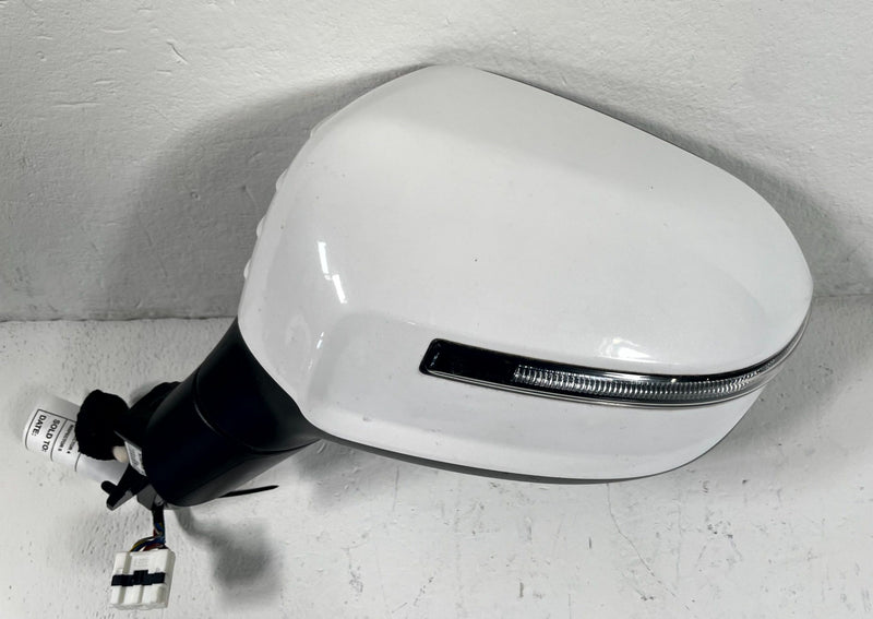Load image into Gallery viewer, 2020-2022 KIA TELLURIDE FRONT LEFT SIDE VIEW DOOR MIRROR WHITE (GWP) # 112773
