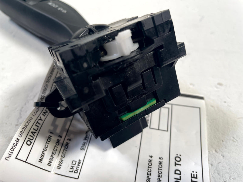 Load image into Gallery viewer, 2024-2026 HONDA PROLOGUE STEERING COLUMN TURN SIGNAL &amp; WIPER SWITCH # 114254
