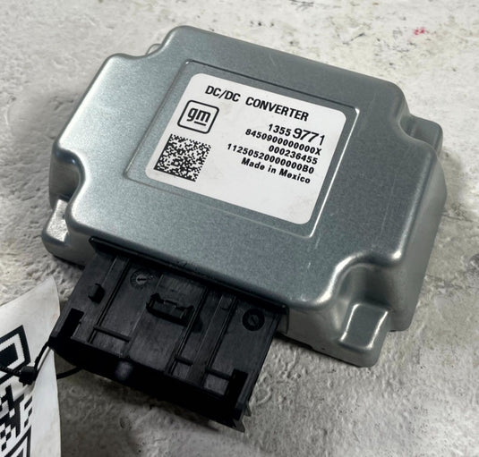 25-26 CHEVROLET EQUINOX POWER SUPPLY VOLTAGE CONVERTER CONTROL MODULE