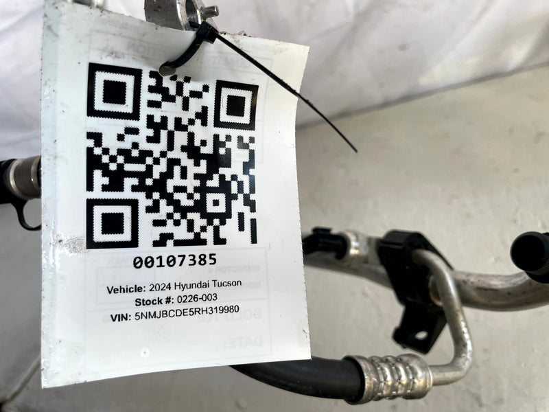 Load image into Gallery viewer, 22-25 HYUNDAI TUCSON AC AIR CONDITIONING SUCTION &amp; LIQUID LINE HOSE TUBE #107385
