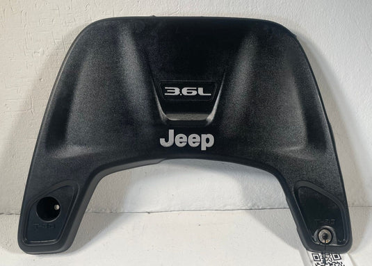 2020 - 2023 JEEP GLADIATOR ENGINE APPEARANCE TOP COVER PANEL 3.6L