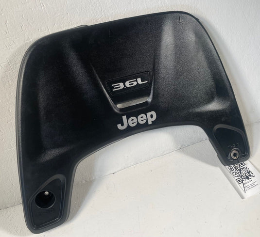 2020 - 2023 JEEP GLADIATOR ENGINE APPEARANCE TOP COVER PANEL 3.6L