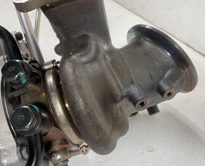 Load image into Gallery viewer, 2021-2026 HYUNDAI SANTA FE ENGINE EXHAUST MANIFOLD TURBOCHARGER 2.5L #108707
