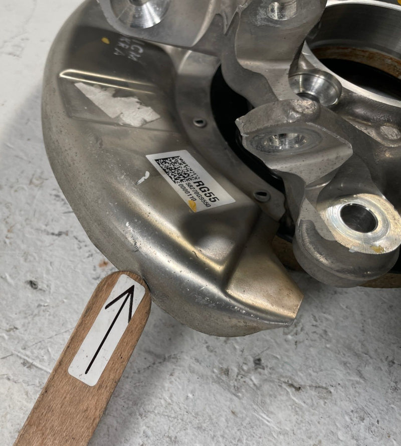 Load image into Gallery viewer, 2019 - 2026 GENESIS G70 REAR RIGHT PASSENGER SIDE SPINDLE KNUCKLE &amp; HUB # 110027
