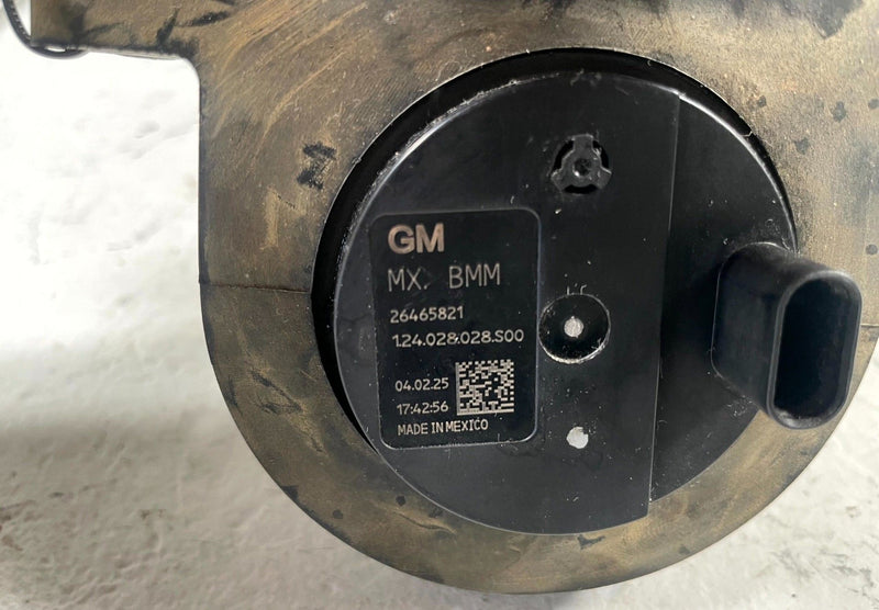 Load image into Gallery viewer, 2025-2026 CHEVROLET EQUINOX ENGINE COOLANT COOLING AUXILIARY WATER PUMP # 111327
