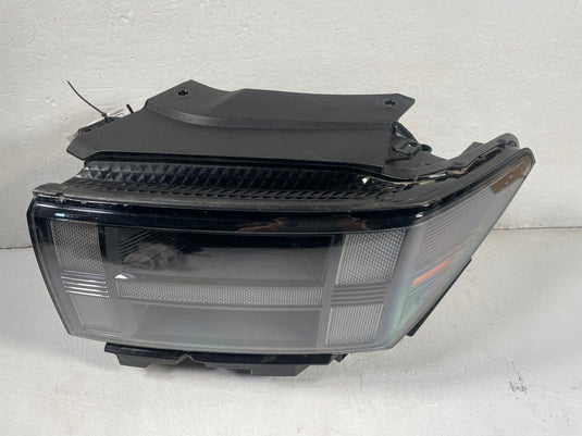 2024-2025 HYUNDAI SANTA FE FRONT LEFT DRIVER SIDE HEADLIGHT HEAD LIGHT 