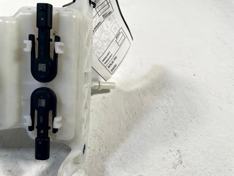 Load image into Gallery viewer, 2024-2026 HONDA PROLOGUE BRAKE BOOSTER MASTER CYLINDER RESERVOIR TANK # 114260
