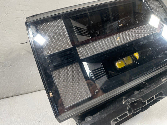 2024-2025 HYUNDAI SANTA FE FRONT LEFT DRIVER SIDE HEADLIGHT HEAD LIGHT