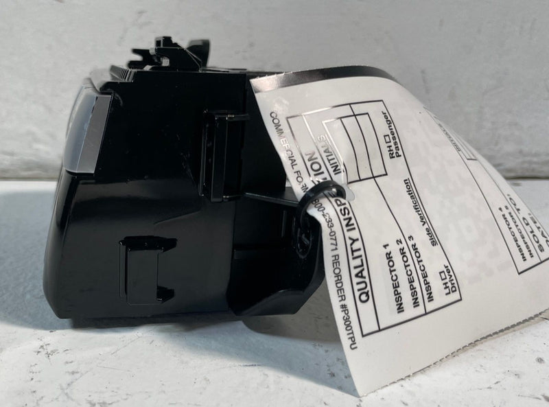 Load image into Gallery viewer, 2022-2024 HYUNDAI IONIQ 5 DASH TRACTION &amp; PARK PARKING CONTROL SWITCH # 107234
