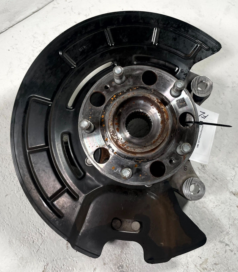 Load image into Gallery viewer, 2020-2025 KIA TELLURIDE AWD FRONT RIGHT STEERING SPINDLE KNUCKLE W/ HUB # 112781
