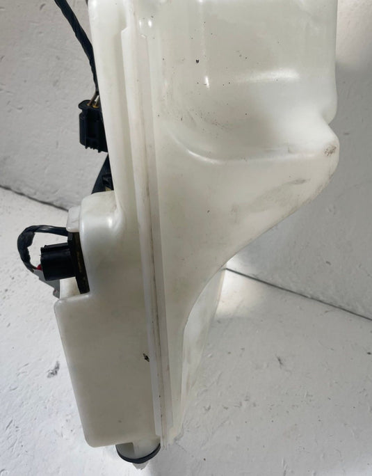 2020 - 2026 JEEP GLADIATOR FRONT WINDSHIELD WASHER RESERVOIR TANK 3.6L