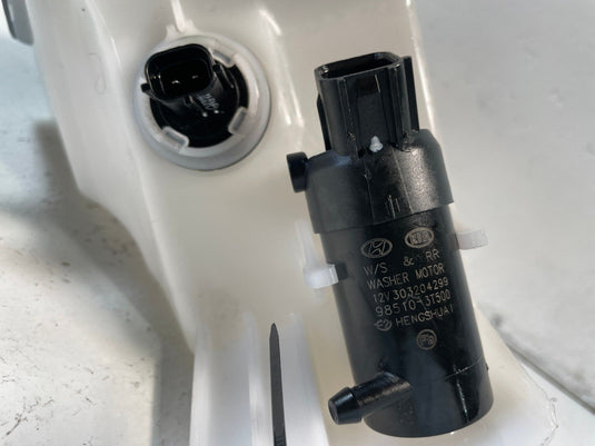 2022-24 HYUNDAI IONIQ 5 WINDSHIELD WIPER WASHER RESERVOIR TANK W/ PUMP
