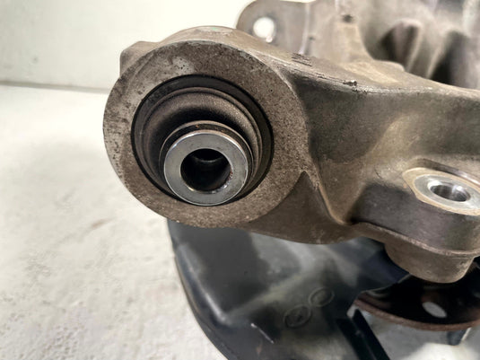2020-2025 KIA TELLURIDE AWD REAR RIGHT SPINDLE KNUCKLE W/ BEARING HUB