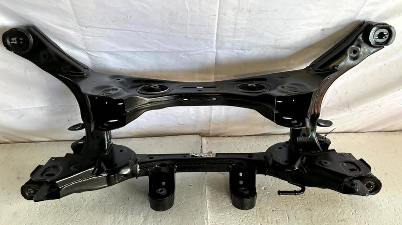 Load image into Gallery viewer, 2022-2025 HYUNDAI TUCSON REAR SUSPENSION SUBFRAME CROSSMEMBER CRADLE 2.5L 107409
