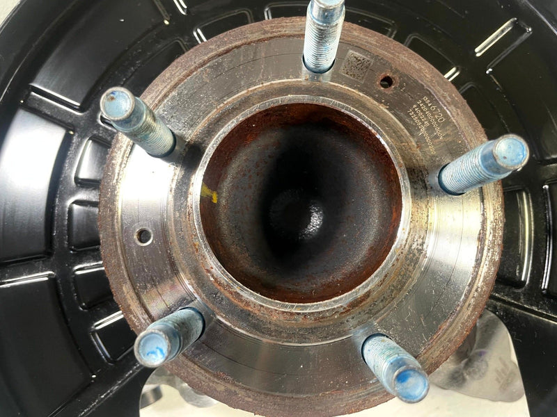 Load image into Gallery viewer, 2025 CHEVROLET EQUINOX REAR LEFT DRIVER SPINDLE KNUCKLE W/ BEARING HUB # 111354
