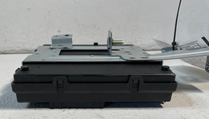 Load image into Gallery viewer, 2022 - 2023 HYUNDAI IONIQ 5 BODY COMPUTER CONTROL MODULE BCM UNIT # 107208
