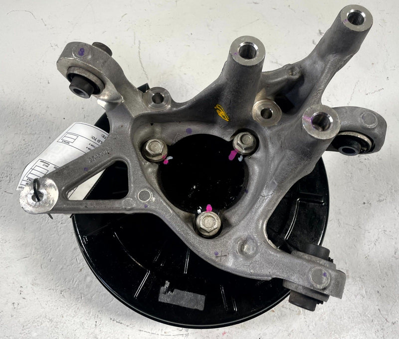 Load image into Gallery viewer, 2025 CHEVROLET EQUINOX REAR LEFT DRIVER SPINDLE KNUCKLE W/ BEARING HUB # 111354
