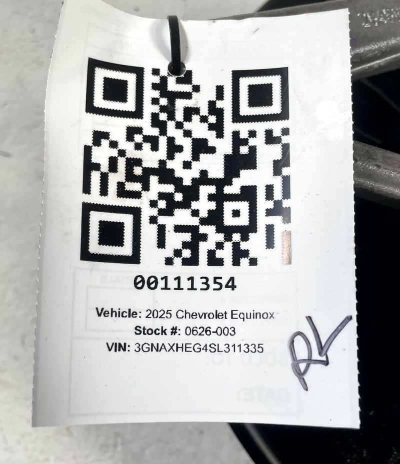 Load image into Gallery viewer, 2025 CHEVROLET EQUINOX REAR LEFT DRIVER SPINDLE KNUCKLE W/ BEARING HUB # 111354
