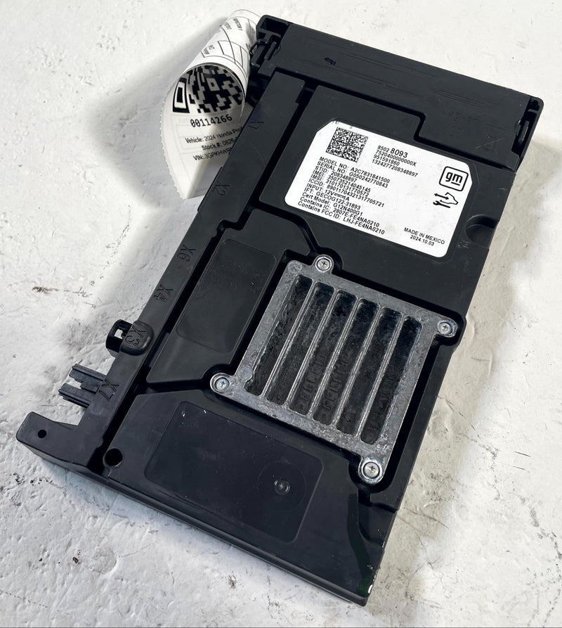 Load image into Gallery viewer, 24-26 HONDA PROLOGUE TELEMATICS COMMUNICATION CONTROL MODULE 85028093 # 114266
