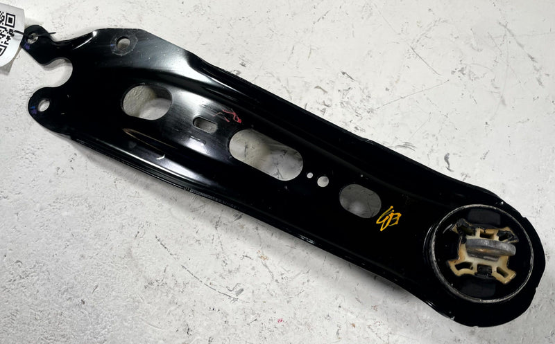 Load image into Gallery viewer, 18-26 CHEVROLET EQUINOX FWD REAR LEFT DRIVER SIDE TRAILING CONTROL ARM # 111350

