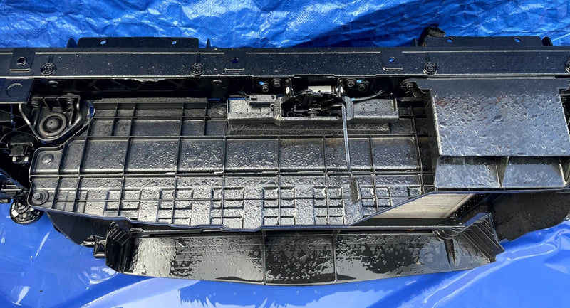 Load image into Gallery viewer, 2022-2024 HYUNDAI TUCSON RADIATOR CORE SUPPORT W/COOLING ASSEMBLY 2.5L # 107411
