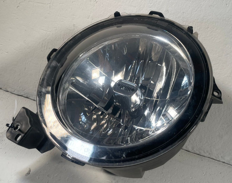 Load image into Gallery viewer, 2020-2026 JEEP GLADIATOR FRONT LEFT DRIVER SIDE HALOGEN HEAD LIGHT LAMP # 114182
