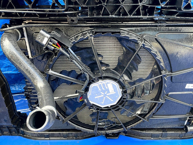 Load image into Gallery viewer, 2022-2024 HYUNDAI TUCSON RADIATOR CORE SUPPORT W/COOLING ASSEMBLY 2.5L # 107411
