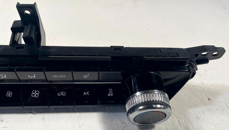 Load image into Gallery viewer, 24-26 HONDA PROLOGUE DASH HVAC CLIMATE AC HEATER CONTROL UNIT 85043431 # 114247
