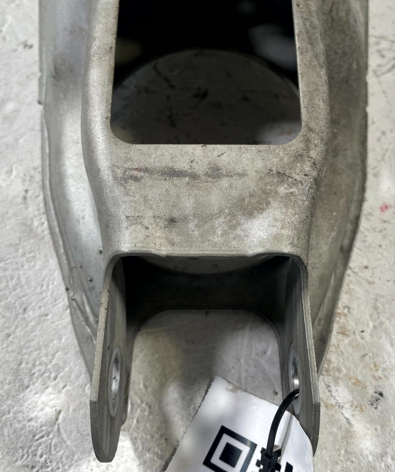 Load image into Gallery viewer, 21-26 CHEVROLET EQUINOX REAR LEFT SIDE LOWER CONTROL ARM SPRING PERCH # 111352
