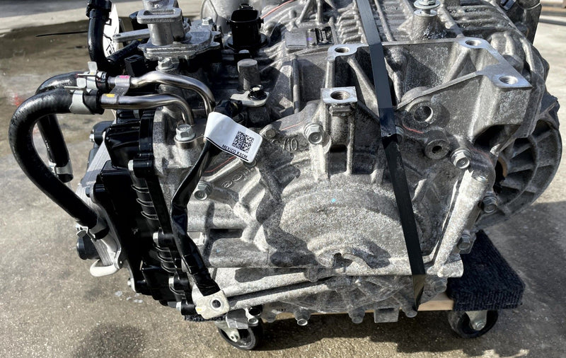 Load image into Gallery viewer, HYUNDAI TUCSON AWD AUTO TRANSMISSION ASSEMBLY 9K MILES 2.5L 2022-2024 # 107414
